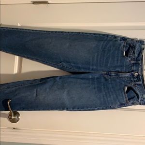 Mom jeans